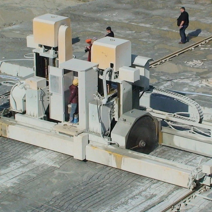 Double Blade Mining Machine